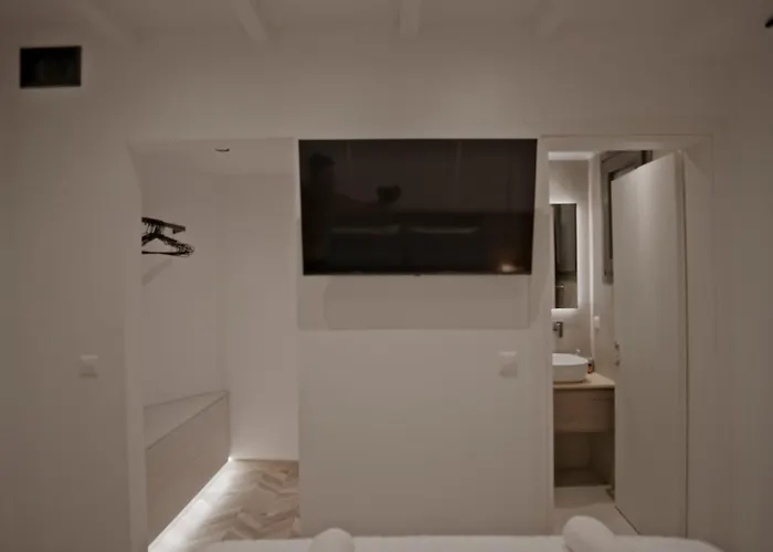 Villa Mourelo Luxury In Chania With Private Pool Jacuzzi *