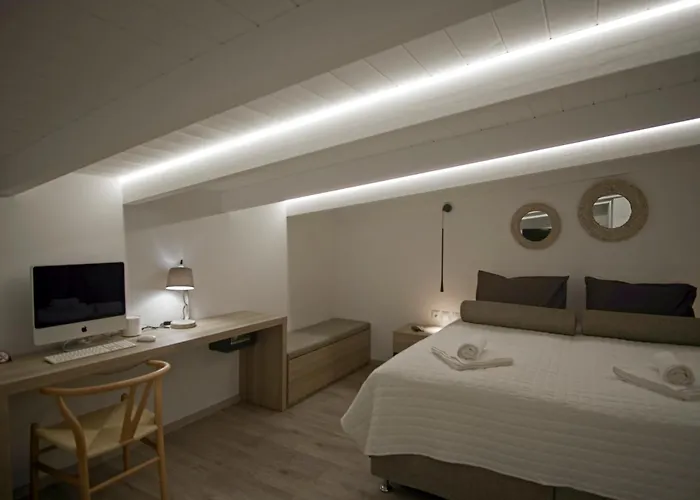 Mourelo Luxury In Chania With Private Pool Jacuzzi Villa Chania (Crete)