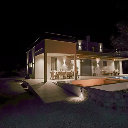 Mourelo Luxury In Chania With Private Pool Jacuzzi ヴィラ *