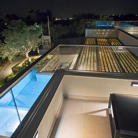 Mourelo Luxury In Chania With Private Pool Jacuzzi ヴィラ *