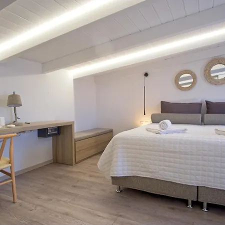 Villa Mourelo Luxury In Chania With Private Pool Jacuzzi *