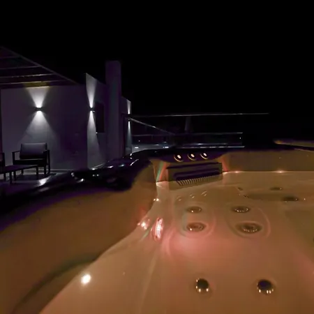 Mourelo Luxury In Chania With Private Pool Jacuzzi Ханья