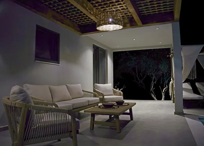 Villa Mourelo Luxury In Chania With Private Pool Jacuzzi La Canée