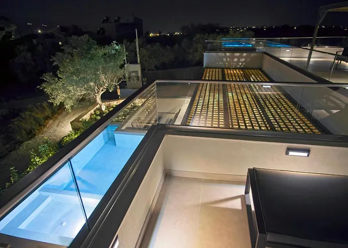 Mourelo Luxury In Chania With Private Pool Jacuzzi Villa *