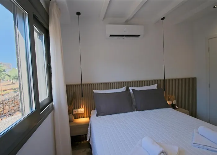 Willa Mourelo Luxury In Chania With Private Pool Jacuzzi