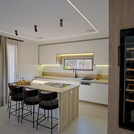 Βίλα Mourelo Luxury In Chania With Private Pool Jacuzzi