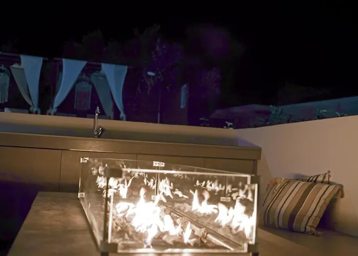 Вілла Mourelo Luxury In Chania With Private Pool Jacuzzi