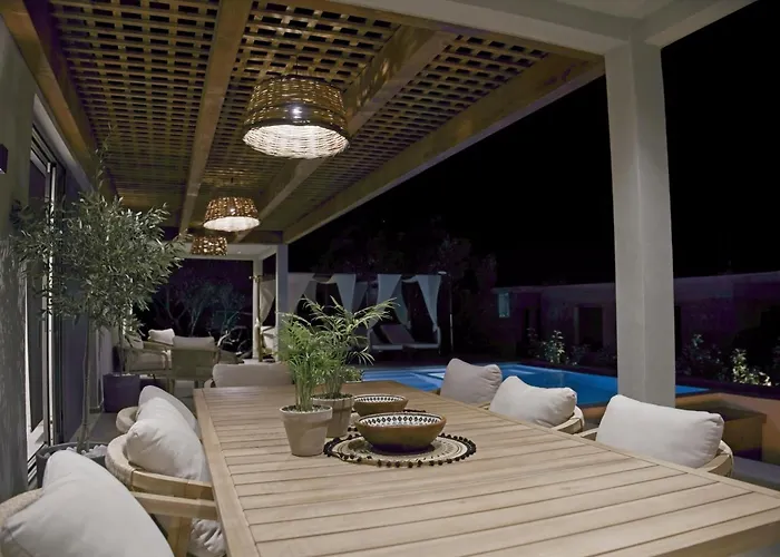 Вілла Mourelo Luxury In Chania With Private Pool Jacuzzi *